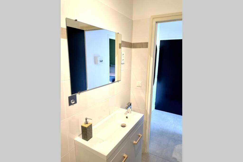 Mon Appart'Hotel - Climatisation Avec Parking Gratuit Brive-la-Gaillarde Exterior foto